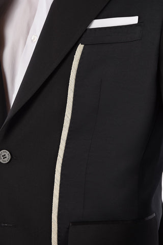 side vents peak lapel 2-button slim fit blazer
