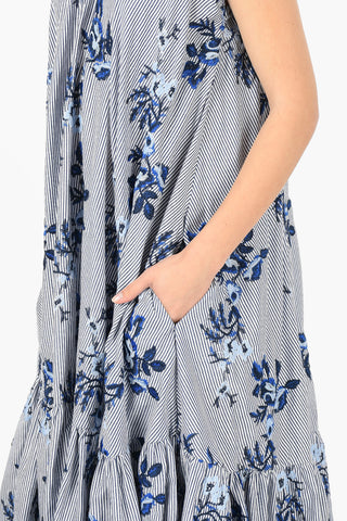 Vestito a Righe Ricamato con Orlo Peplo