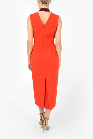 Vestito Smanicato Midi con Scollo a V