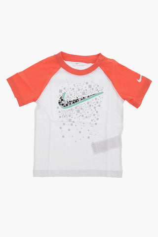 Bedrucktes T-Shirt