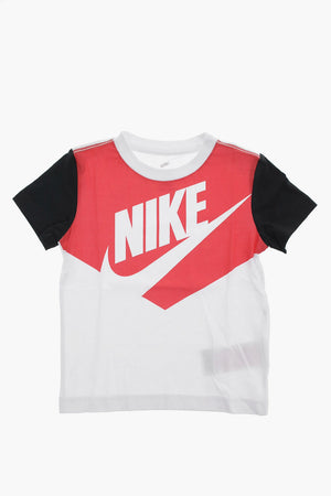 Bedrucktes T-Shirt