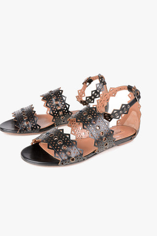 Sandali Laserati in Pelle con Borchie