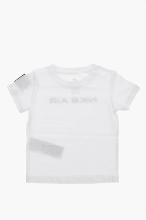Bedrucktes T-Shirt