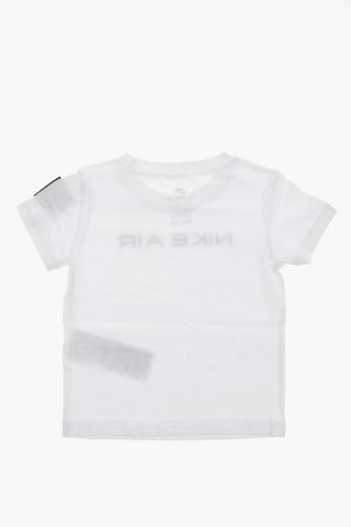 Bedrucktes T-Shirt