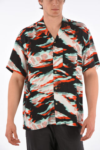 camicia fantasia astratta a manica corta