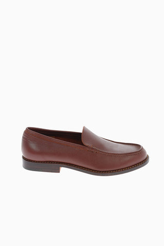 tumbled leather boat deck shoes