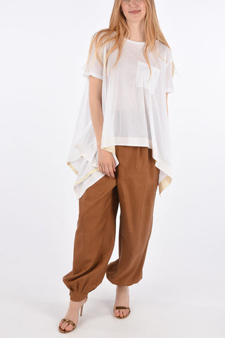 T-shirt Asimmetrica con Taschino