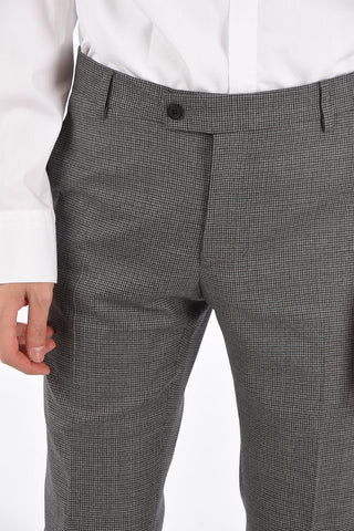 Virgin Wool 2-Button Suit With Jetted Pocket