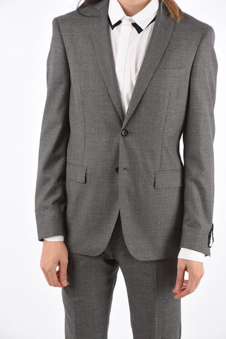 Virgin Wool 2-Button Suit With Jetted Pocket