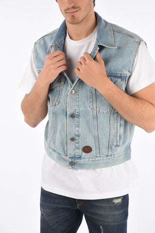 Sleeveless denim jacket