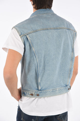 Sleeveless denim jacket