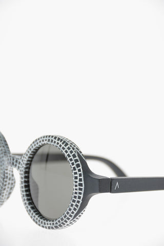 Round Eye Sunglasses
