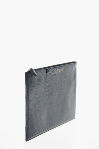 Patent Leather ANTIGONA Clutch