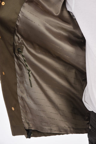 utility fatigue jacket with extractable hood