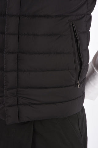 sleeveless puffer jacket