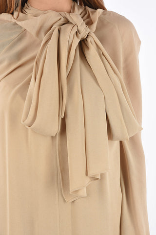 Blusa Tie Neck con Canottiera 
