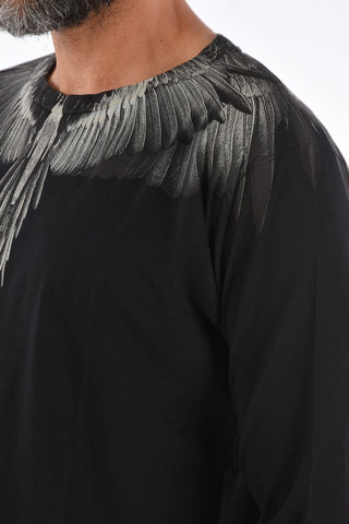 crew-neck long sleeve t-shirt