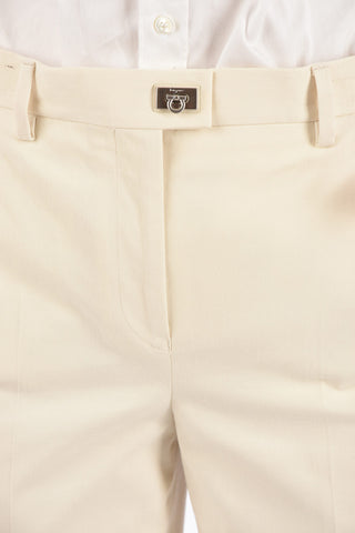 pantalone dritto a vita alta