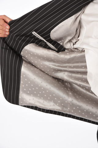 pinstriped no vent 2-button blazer