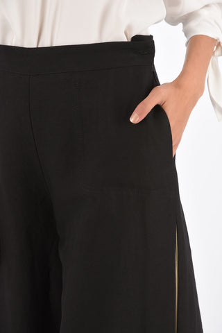 Linen blend gaucho pants with pleates detail