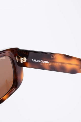 Rectangular Frame Tortoise Sunglasses