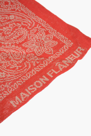 paisley triangular foulard