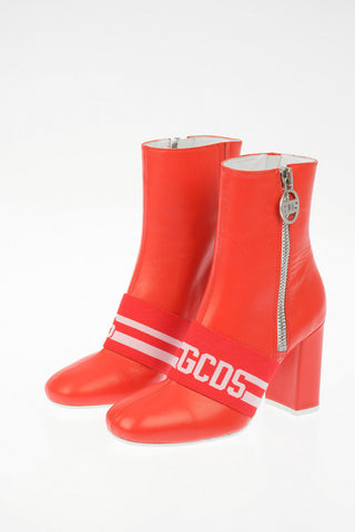 9cm leather ankle boots with logo band and side zip closure