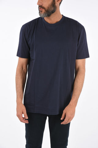 Crew-neck t-shirt with back-zip fastening