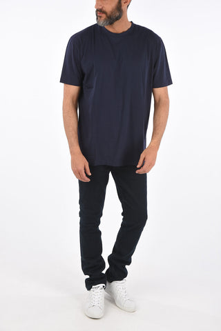 Crew-neck t-shirt with back-zip fastening