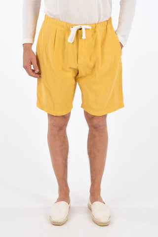 single pleat drawstring waist bermuda shorts