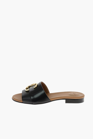 Slides in pelle