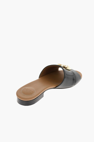 Slides in pelle