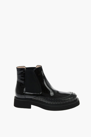 Patent leather Chelsea boots