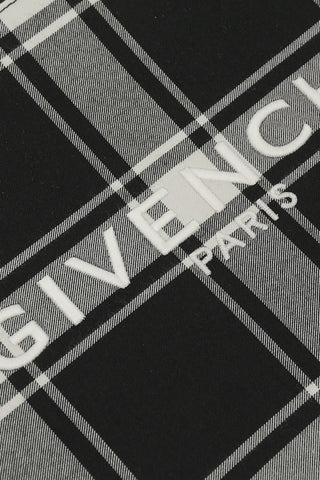 Tartan Pochette
