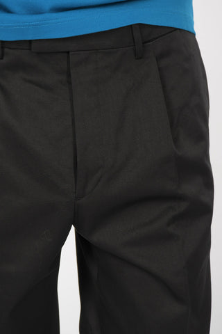 Single Pleat Wide Leg Jeans