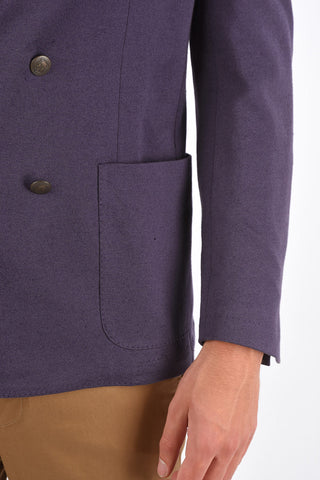 ID side vents peak lapel double-breasted blazer
